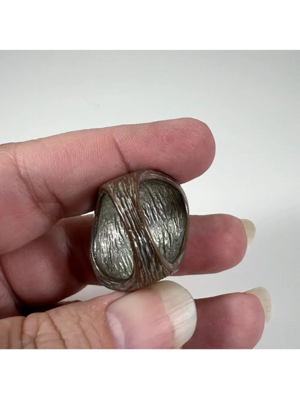 Vintage Silver-Tone Wide Textured Dome Ring - Picture 3 of 3